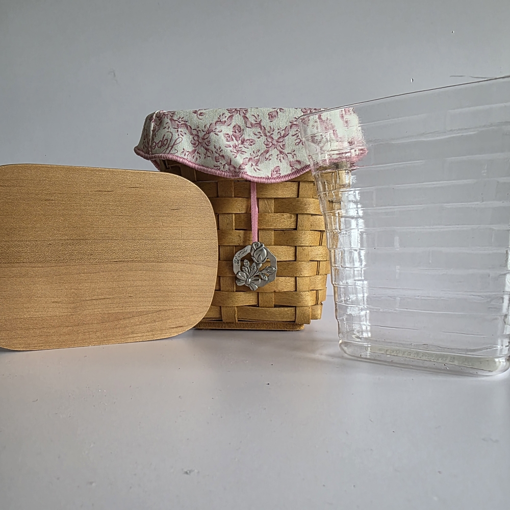 Longaberger 2004 Horizon of Hope Basket - Picture 6 of 6